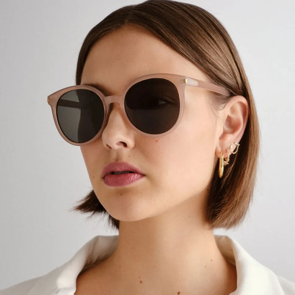 aire_sunglasses__lyrasphe_3.webp Aire Sunglasses - Lyrasphere - Fawn 2442317