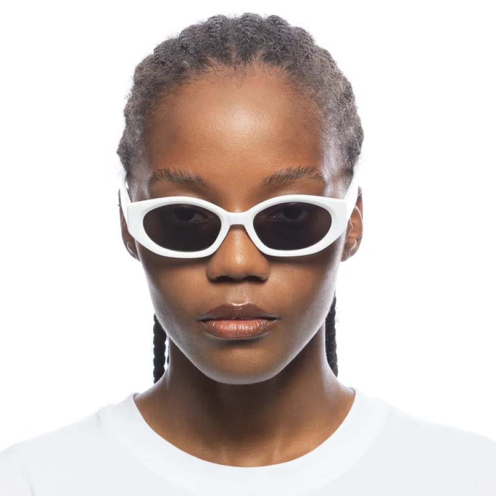 aire_sunglasses__mensa__w_2.webp Aire Sunglasses - Mensa - White 2342225