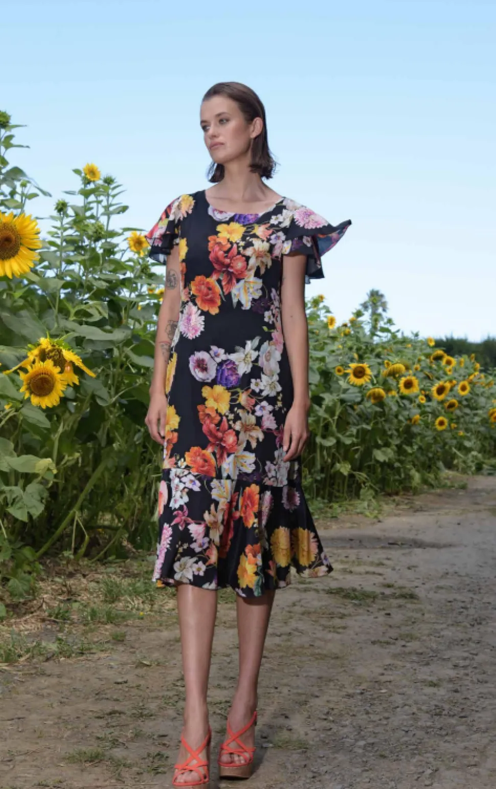 curate__modern_romantic_d_7.webp Curate - Modern Romantic Dress - Black Floral FINAL SALE