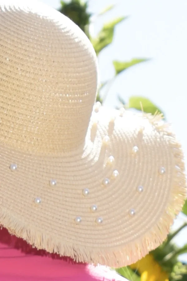 Curate - Stealing the Show Hat - Natural or Black