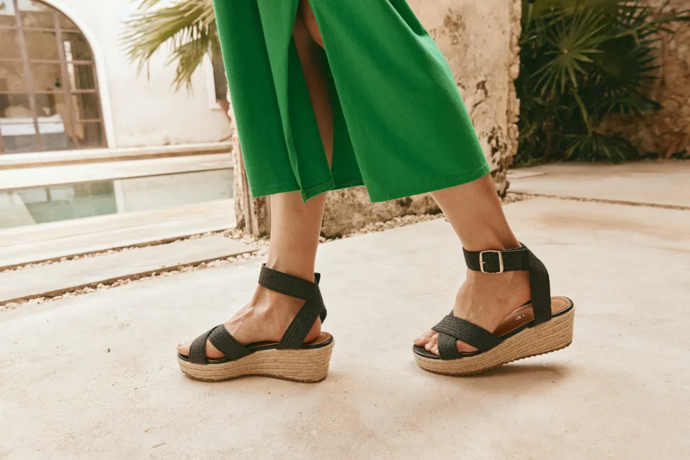 eb__ive__halcyon_wedge__s_6.webp Eb & Ive - Halcyon Wedge - Sable