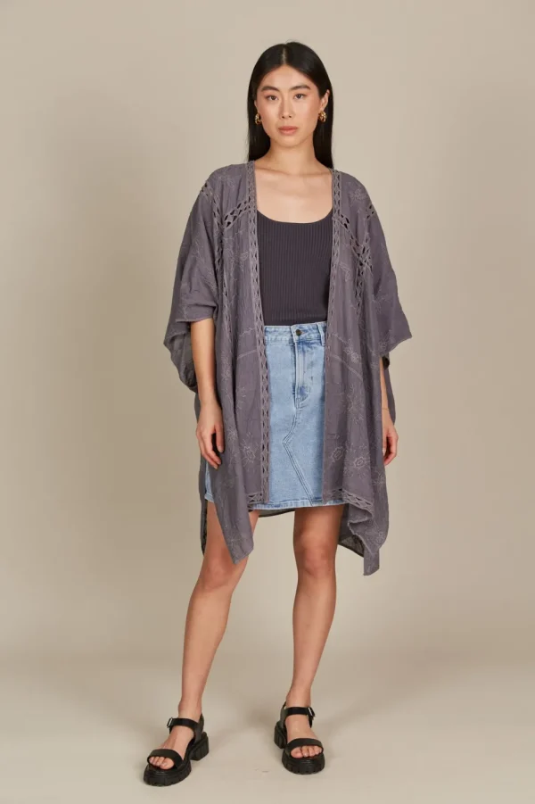 Isle of Mine - Fleur Cape - Graphite