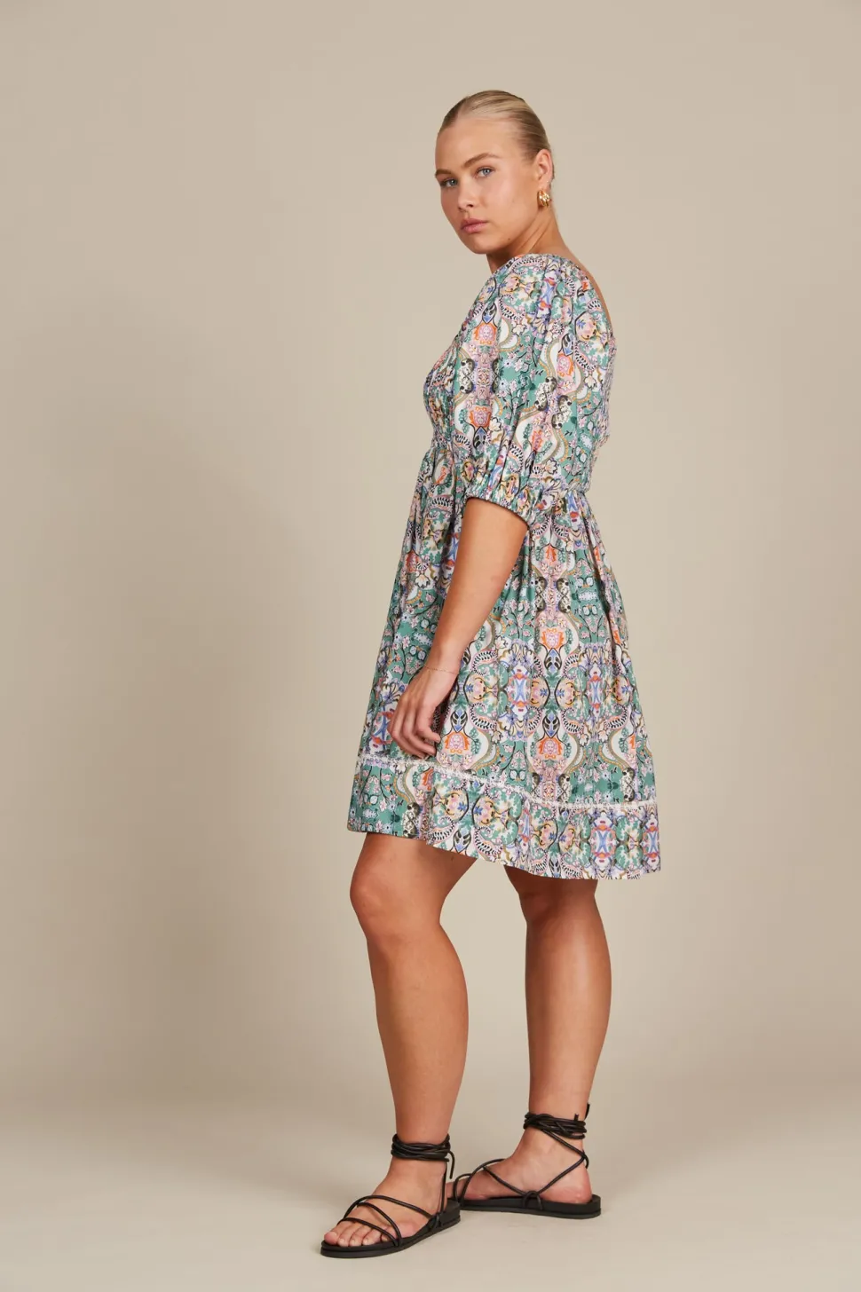 isle_of_mine__remi_mini_d_2-2.webp Isle of Mine - Remi Mini Dress - Lotus Fleuron