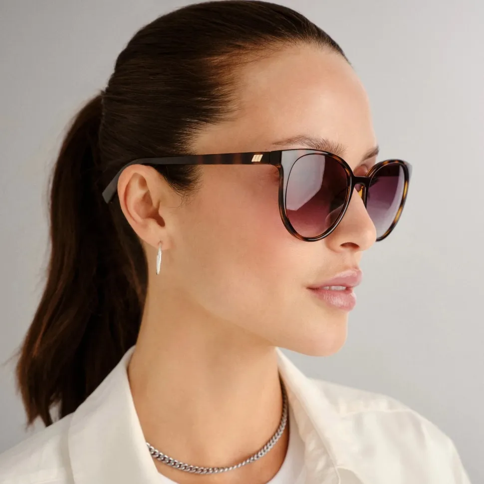 le_specs_sunglasses__arma_3.webp Le Specs Sunglasses - Armada - Tort 1902004