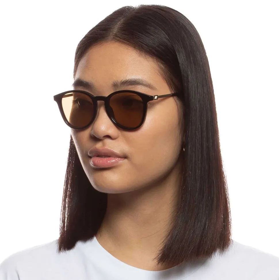 le_specs_sunglasses__cont_0.webp Le Specs Sunglasses - Contraband - Shiny Black 2352123