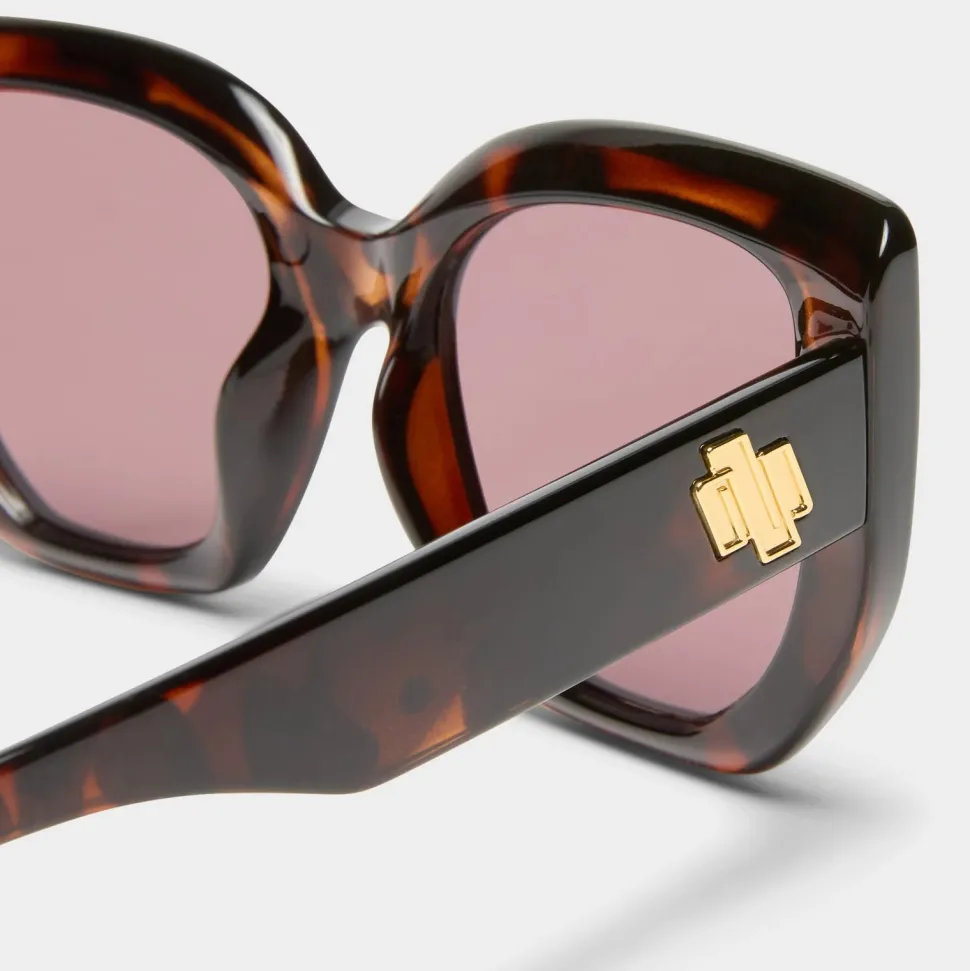 le_specs_sunglasses__euph_2-1.webp Le Specs Sunglasses - Euphoria - Super Dark Tort 2452341