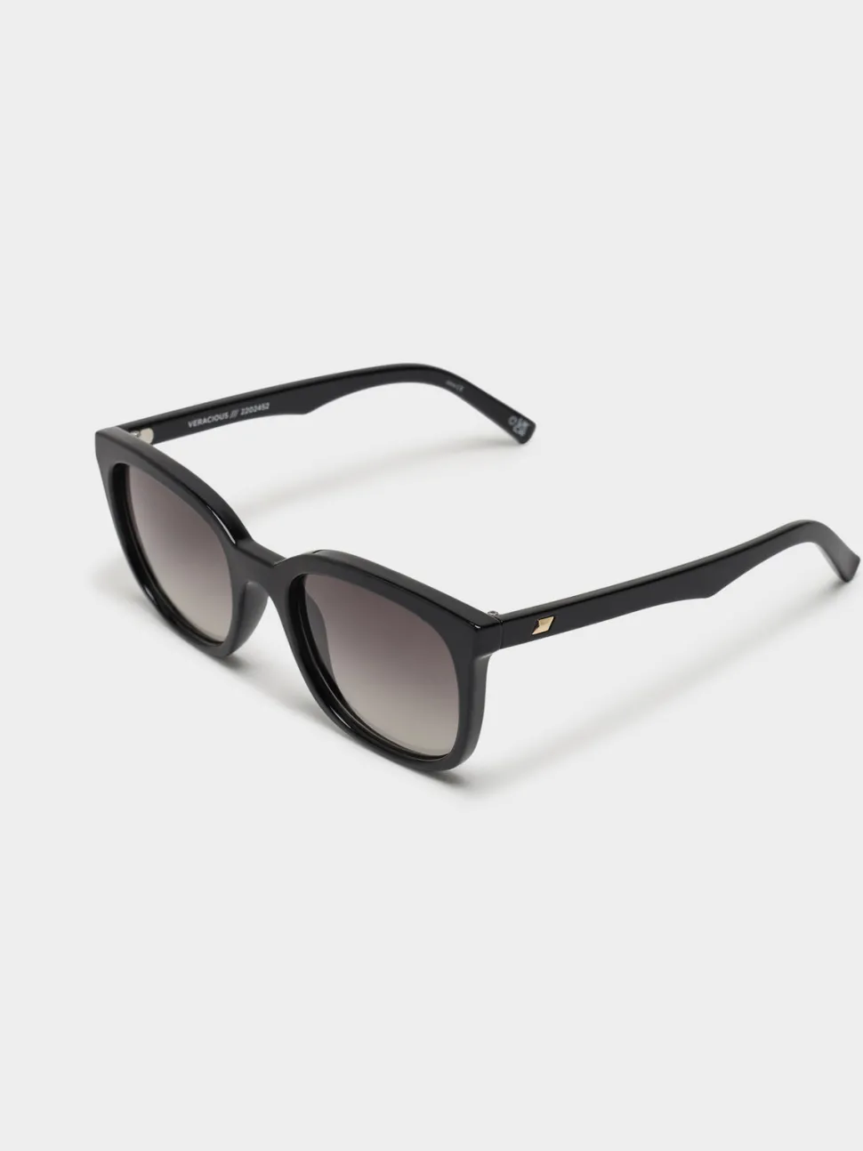 le_specs_sunglasses__vera_3.webp Le Specs Sunglasses - Veracious - Black Polarised