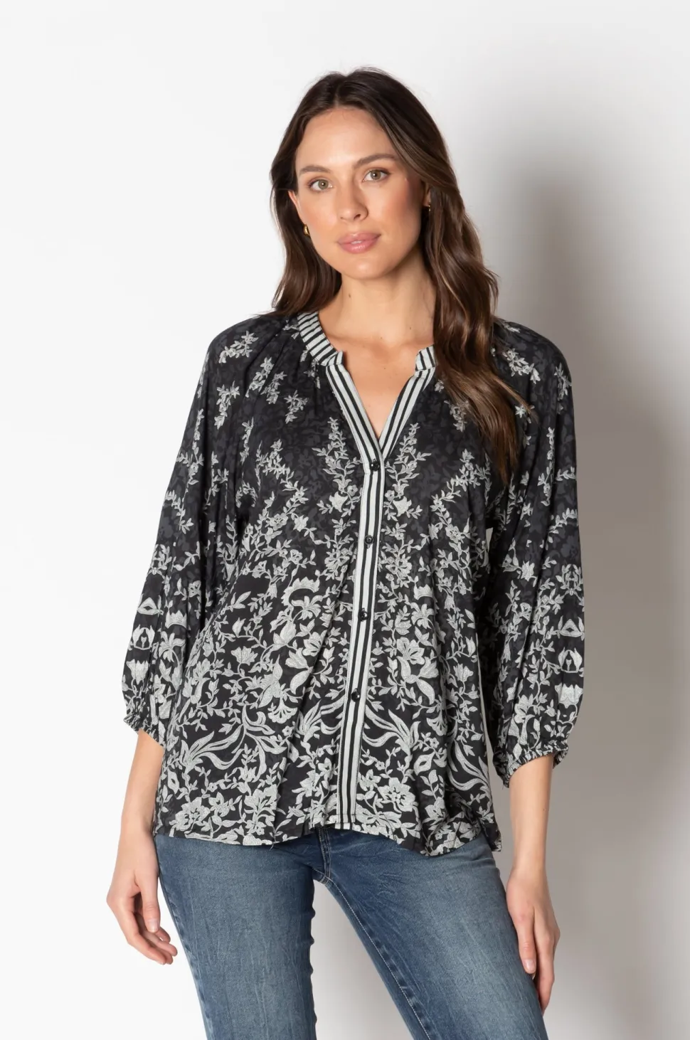 lula_soul__almeria_top__b_0.webp Lula Soul - Almeria Top - Black