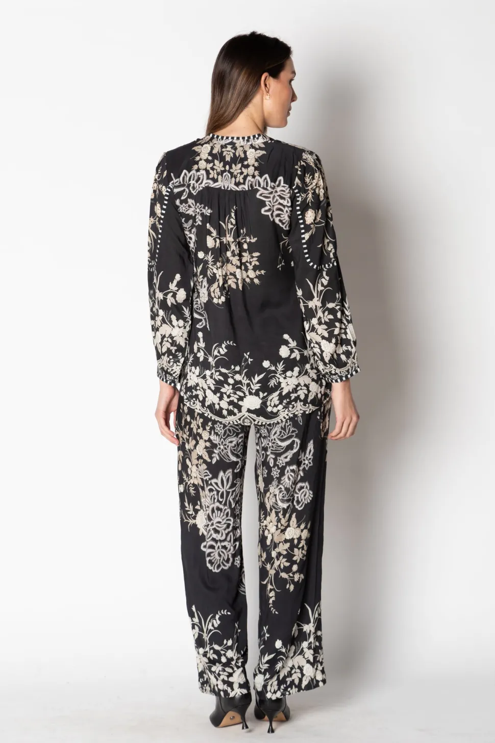 lula_soul__madrid_pant__b_2.webp Lula Soul - Madrid Pant - Black