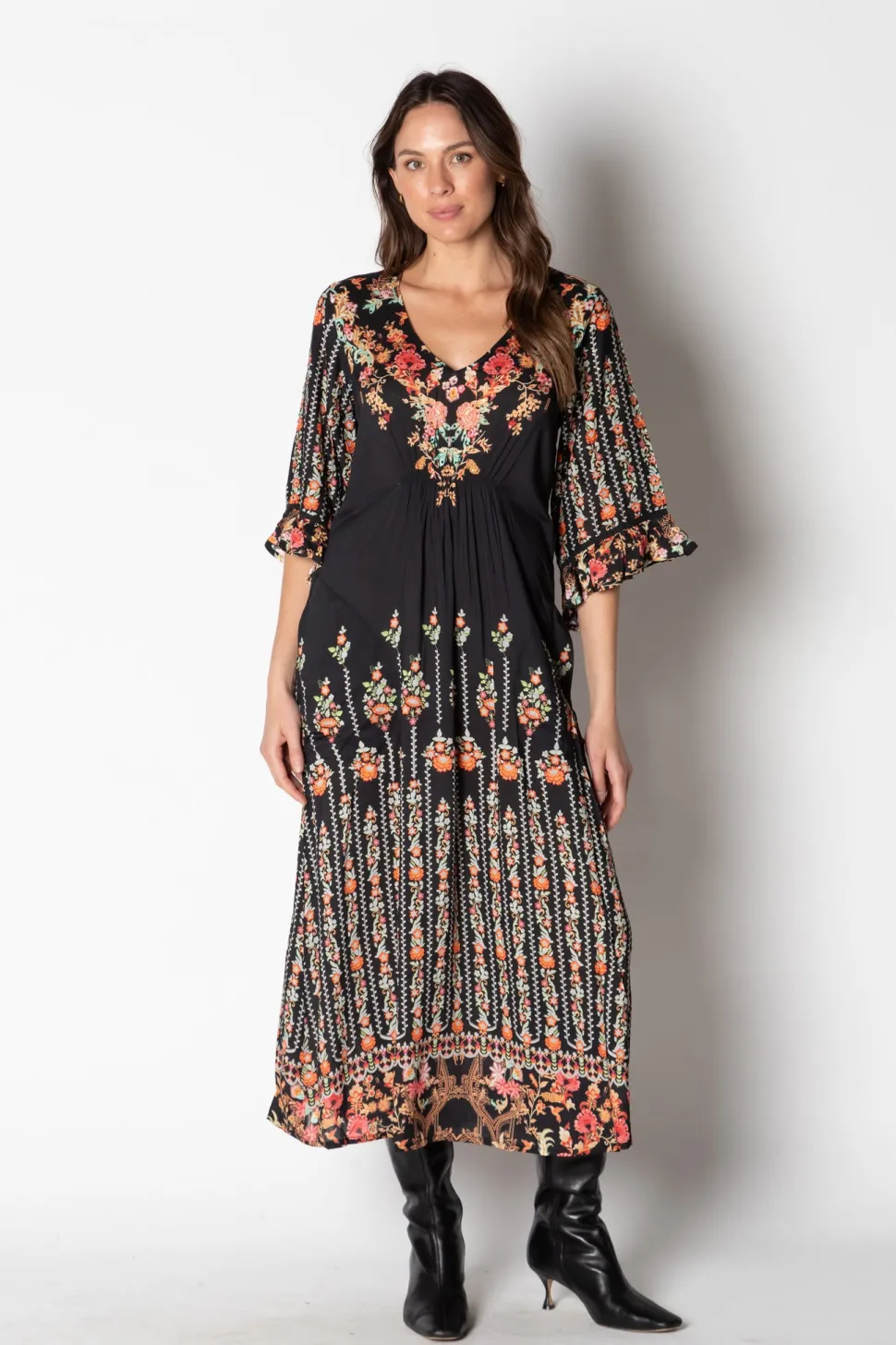 lula_soul__melilla_midi_d_0.webp Lula Soul - Melilla Midi Dress - Black