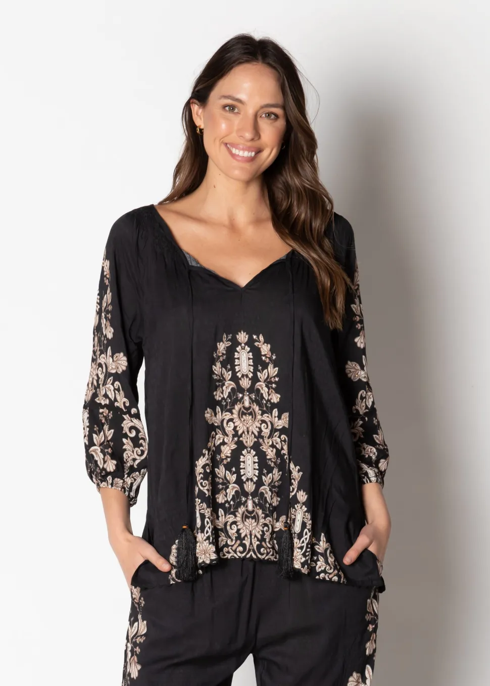 lula_soul__samara_top__bl_2.webp Lula Soul - Samara Top - Black