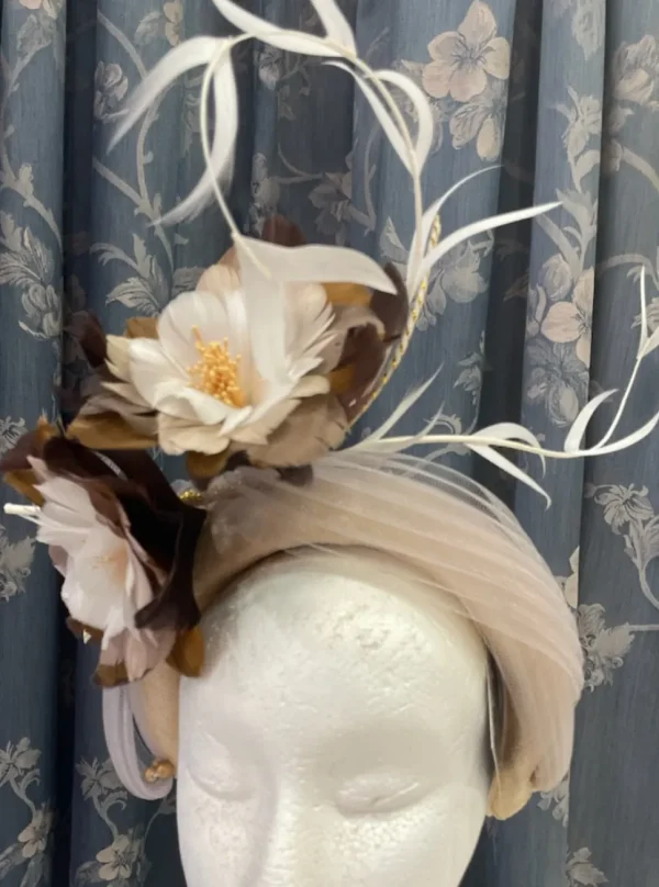 Melanie Ferrero - Beige Headband with Brown Feather Flowers
