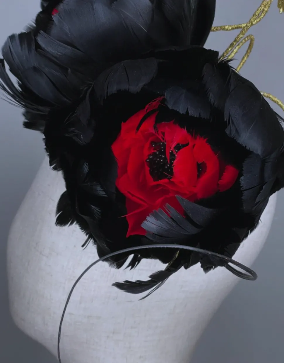 melanie_ferrero__black_la_2.webp Melanie Ferrero - Black Large Flowers with Red Centre