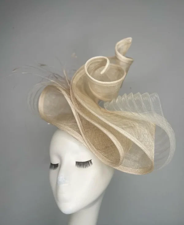 Melanie Ferrero - Cream Sinamay Swirl