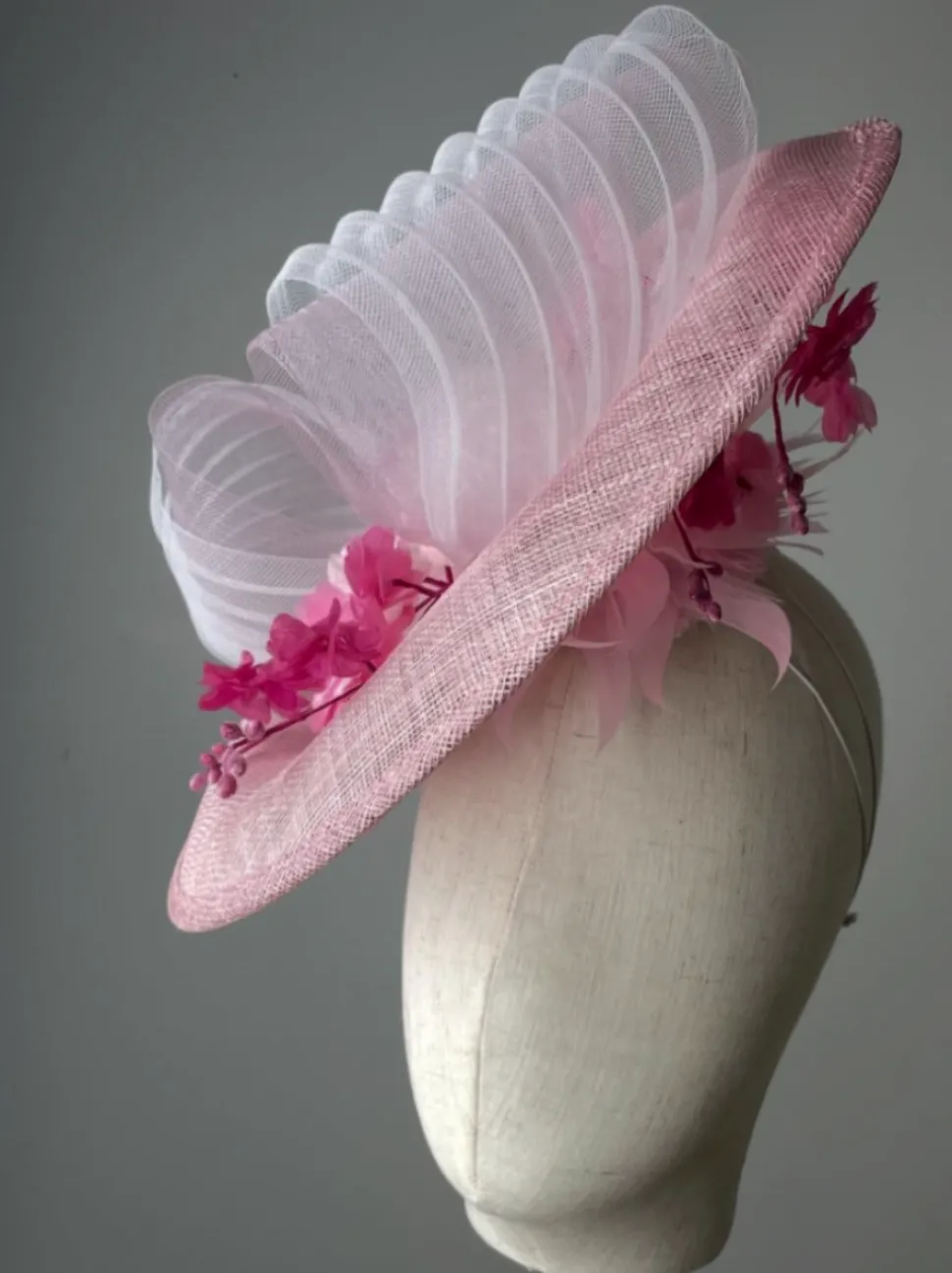 melanie_ferrero__pink_sau_0.webp Melanie Ferrero - Pink Saucer Vintage Cherry Blossom