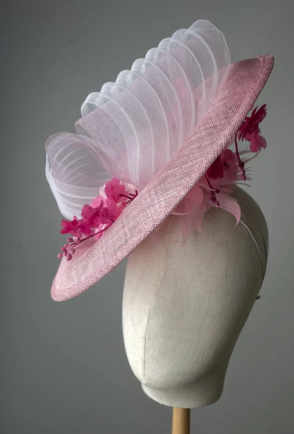 melanie_ferrero__pink_sau_1.webp Melanie Ferrero - Pink Saucer Vintage Cherry Blossom