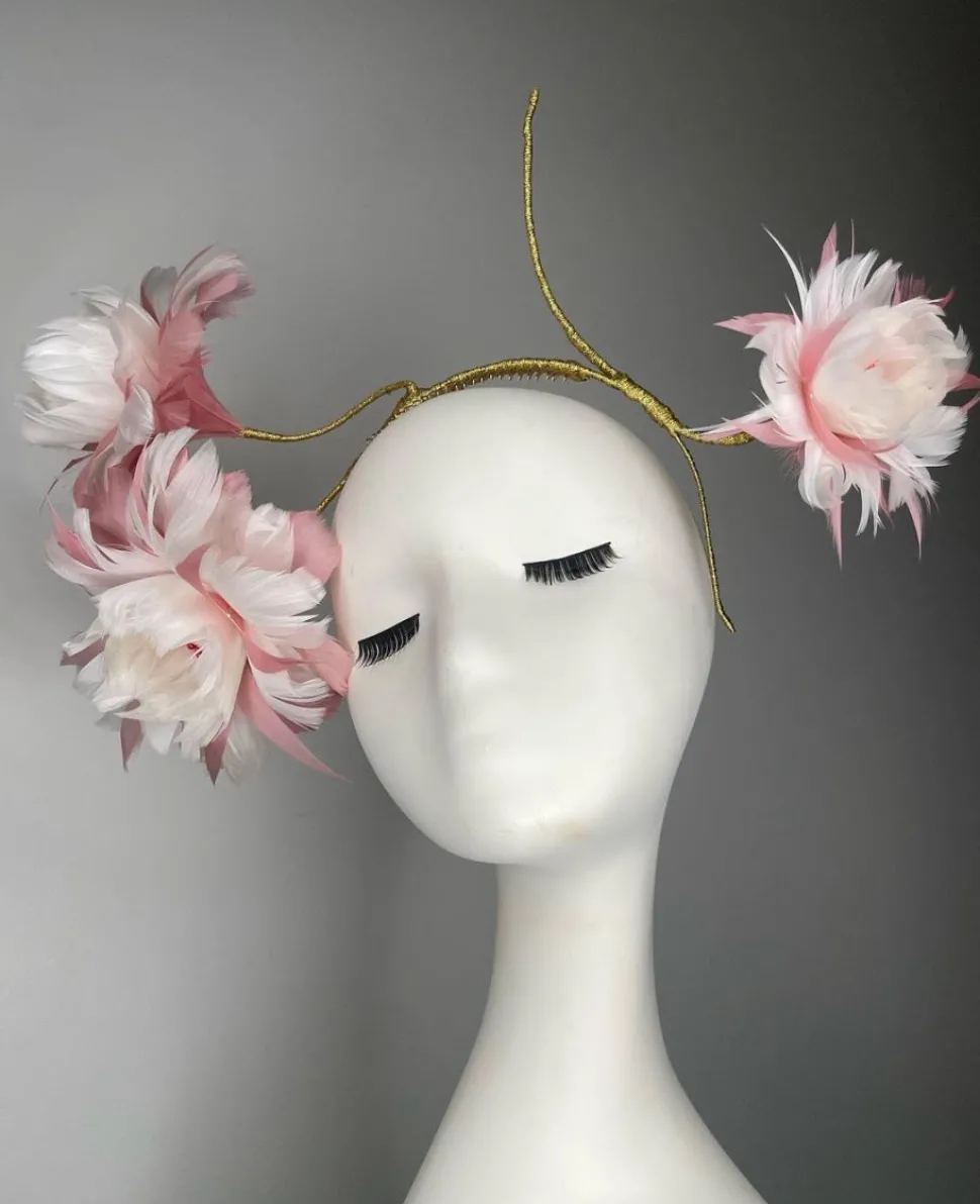 melanie_ferrero__pink_whi_2.webp Melanie Ferrero - Pink White Tri Feather Flowers