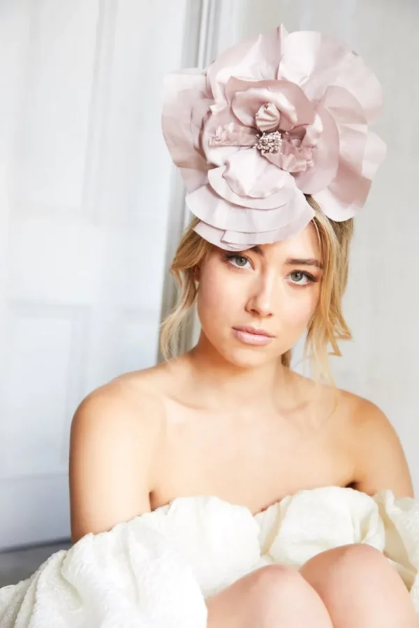 Morgan & Taylor - Nude Cindy Fascinator FS400