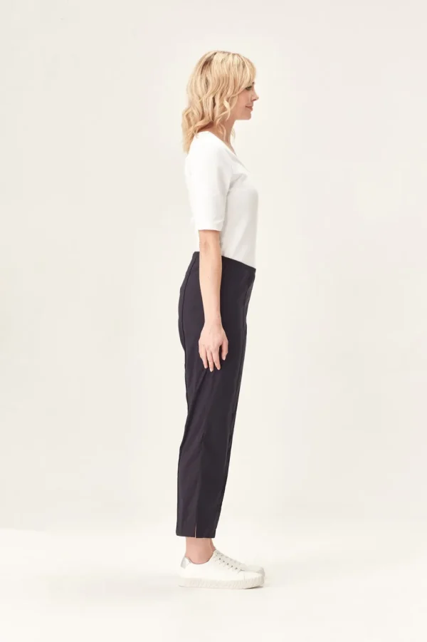 Verge - Acrobat 7/8 Pant - French Ink