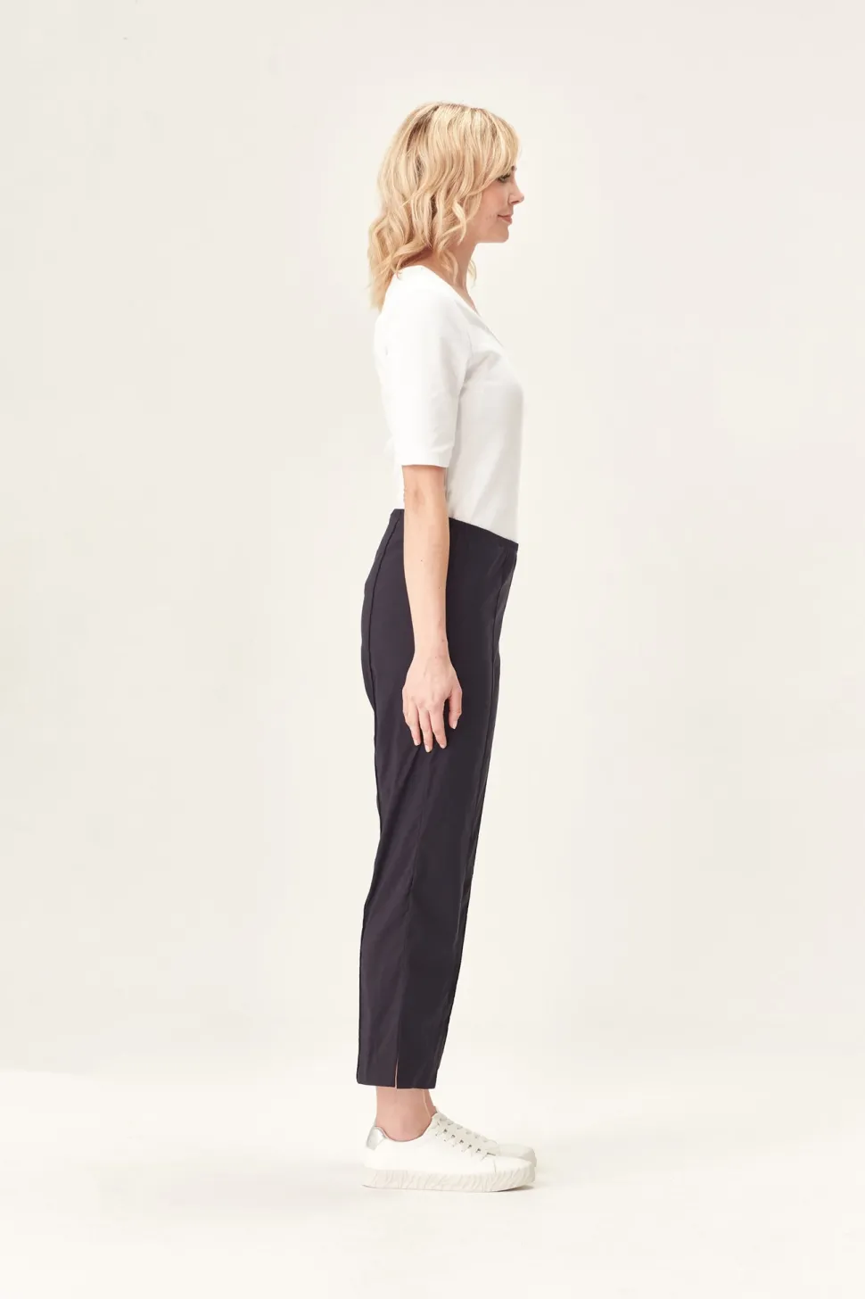 verge__acrobat__pant__fre_5.webp Verge - Acrobat 7/8 Pant - French Ink
