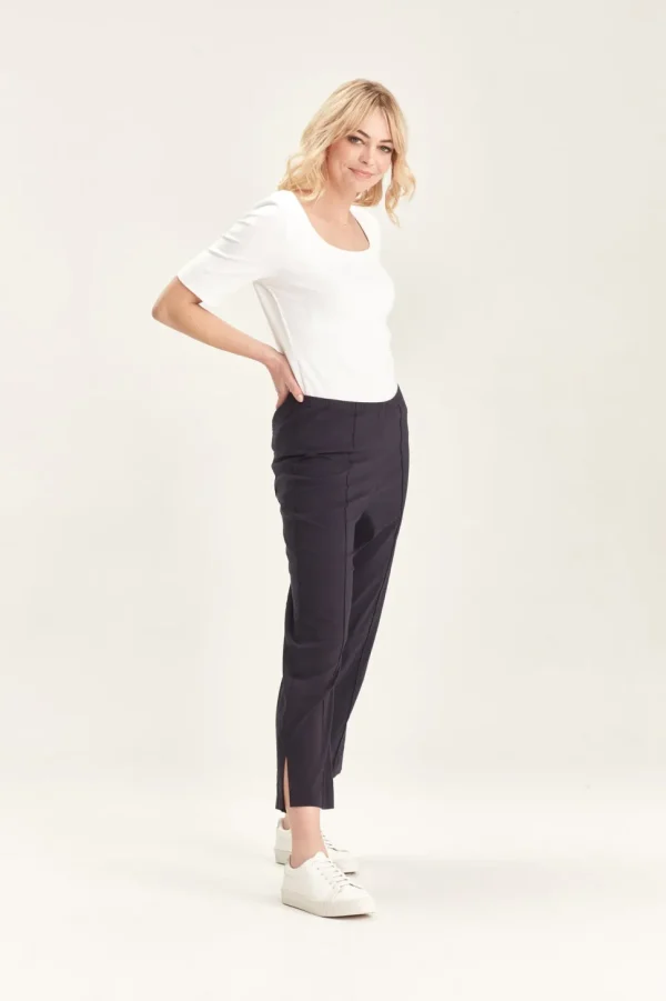 Verge - Acrobat 7/8 Pant - French Ink