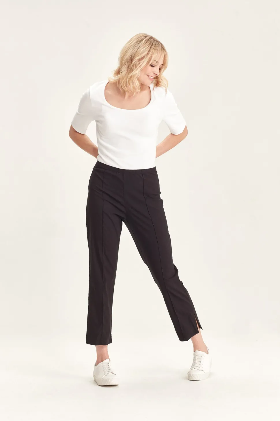 verge__acrobat__pant__sky_2.webp Verge - Acrobat 7/8 Pant - Sky Blue
