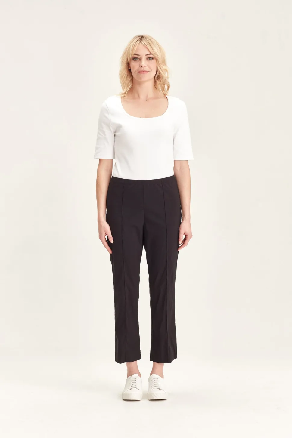 verge__acrobat__pant__sky_6.webp Verge - Acrobat 7/8 Pant - Sky Blue